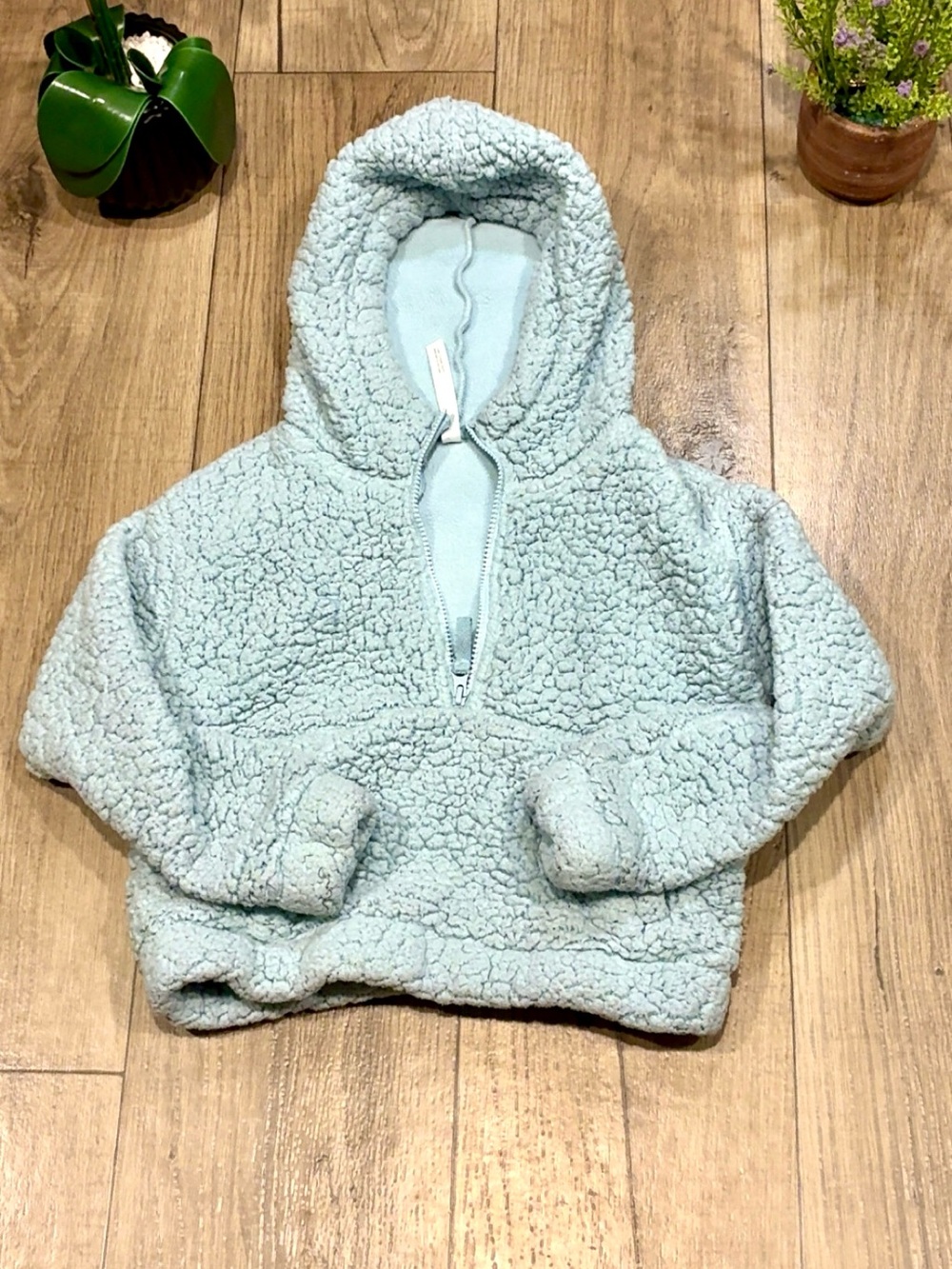 Mondetta Kids Plush Hooded Sherpa Pullover - Light Mint